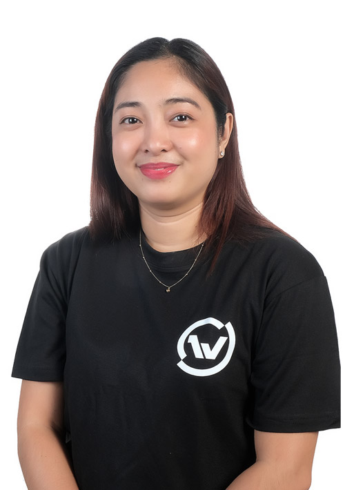 Aris - Support Team Member One World Courier